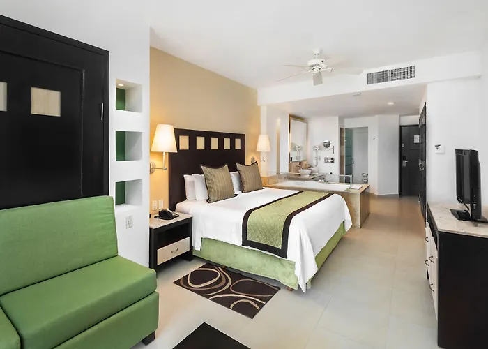 Marina El Cid & Resort