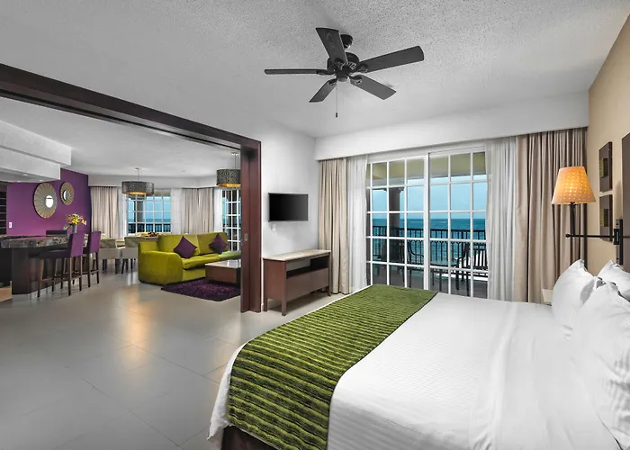 Resort Marina El Cid & 4*