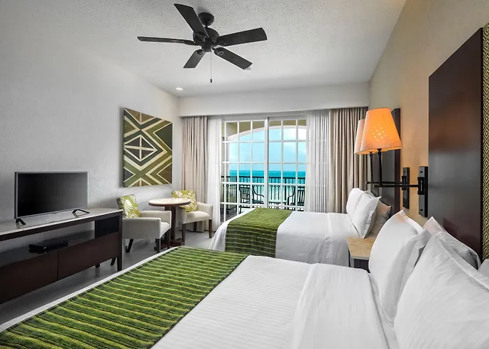 Marina El Cid & 4* Puerto Morelos
